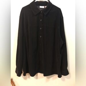 Croft & Barrow Womens Black stretch Collared Button Up